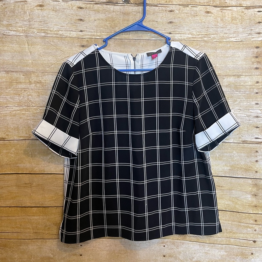 Vince camuto windowpane print 🛍